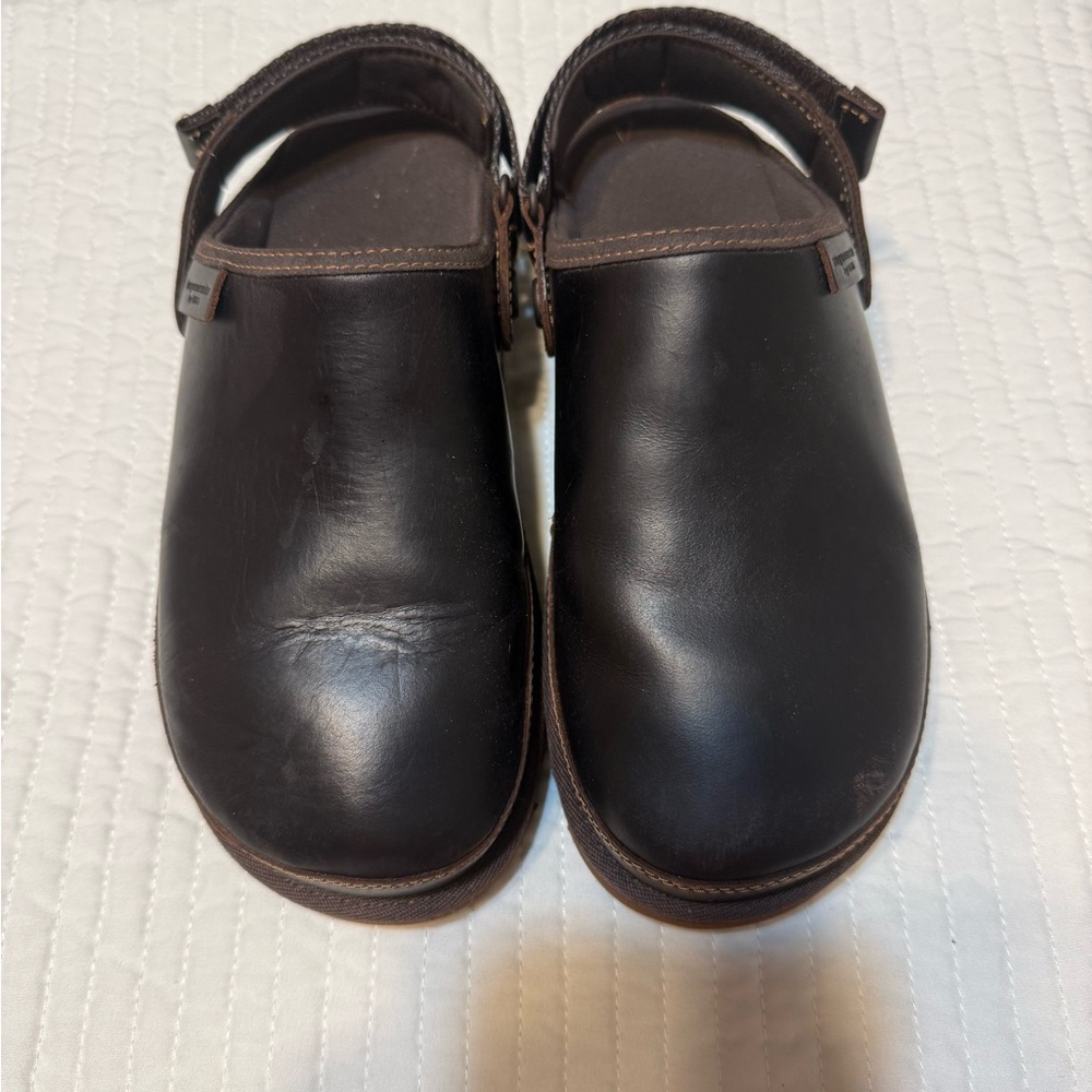 UGG Goldenstar Regenerate Leather Slingback Clogs